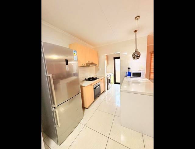 4 BEDROOM HOUSE FOR SALE IN SUMMERSET